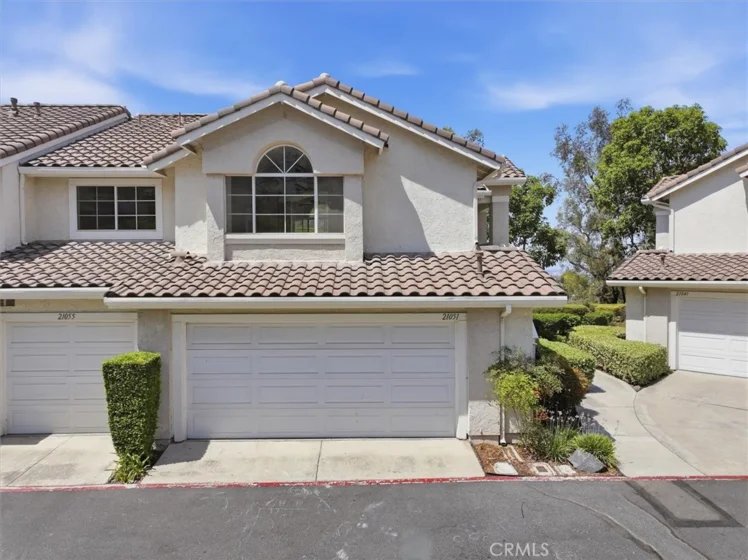 21051 Jenner #85 photo 37