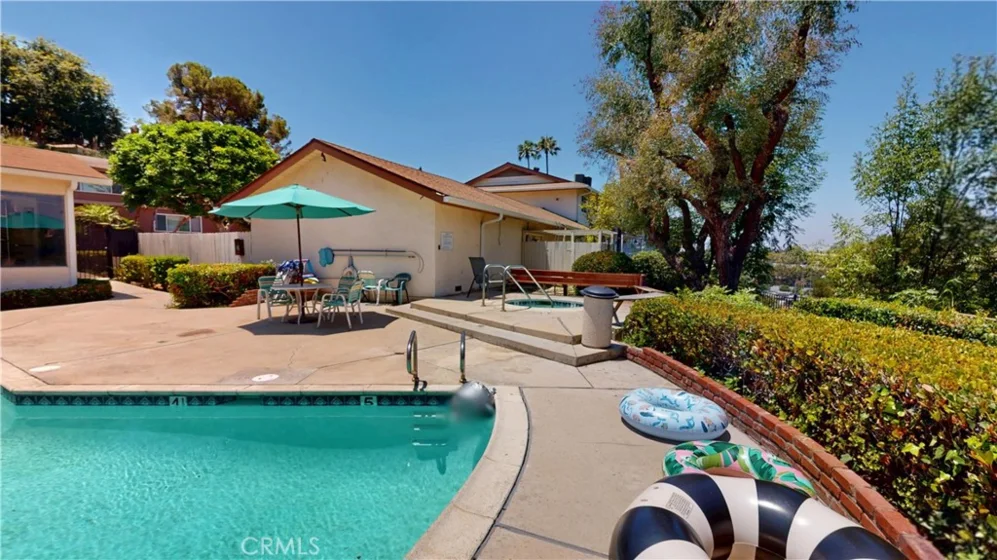 1354 Shadow photo 18