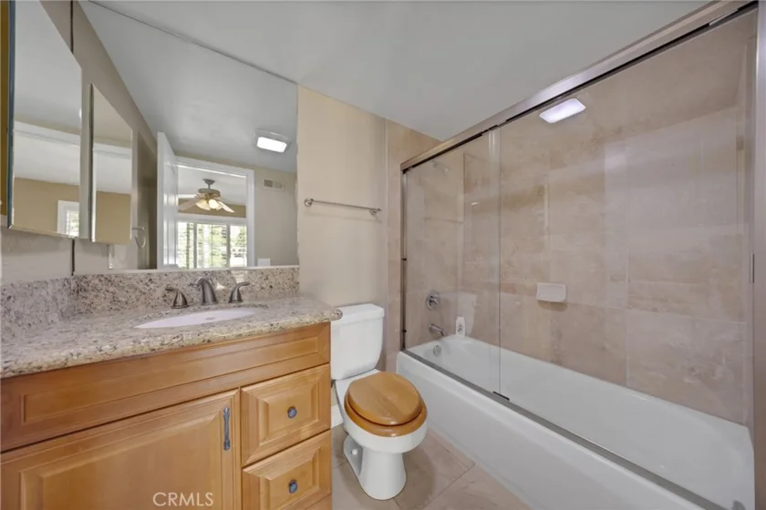 3361 Tempe photo 26