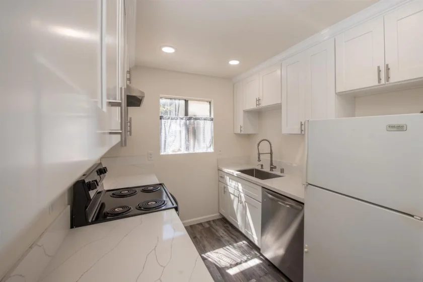 1632 Presioca Street #14 photo 1