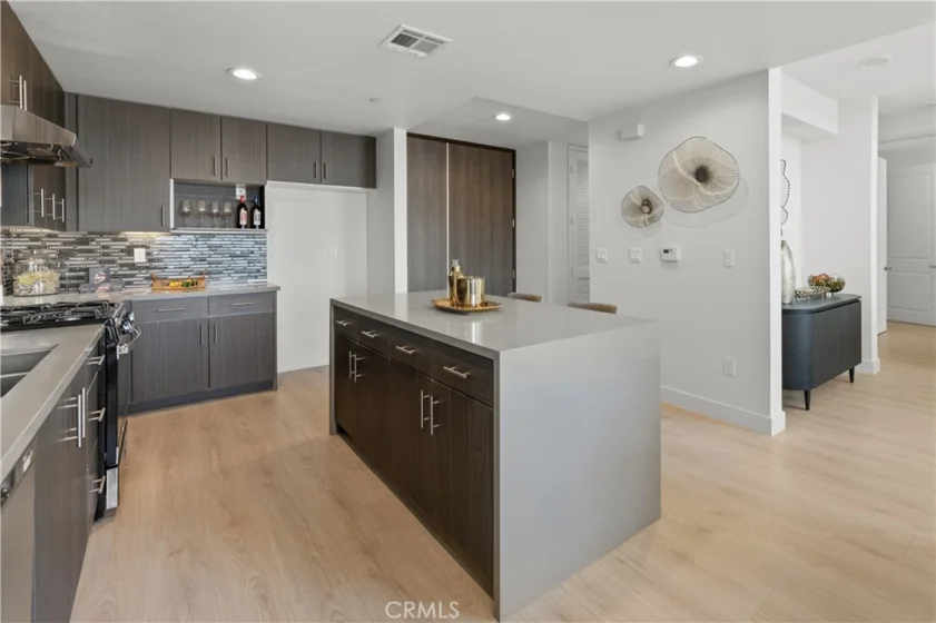 168 S Monterey Street #509 photo 7