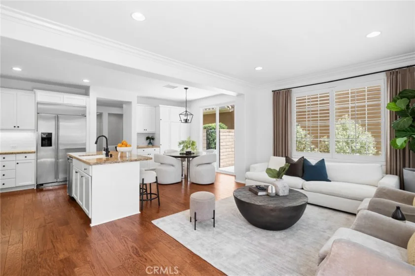 10 Newton Court photo 17