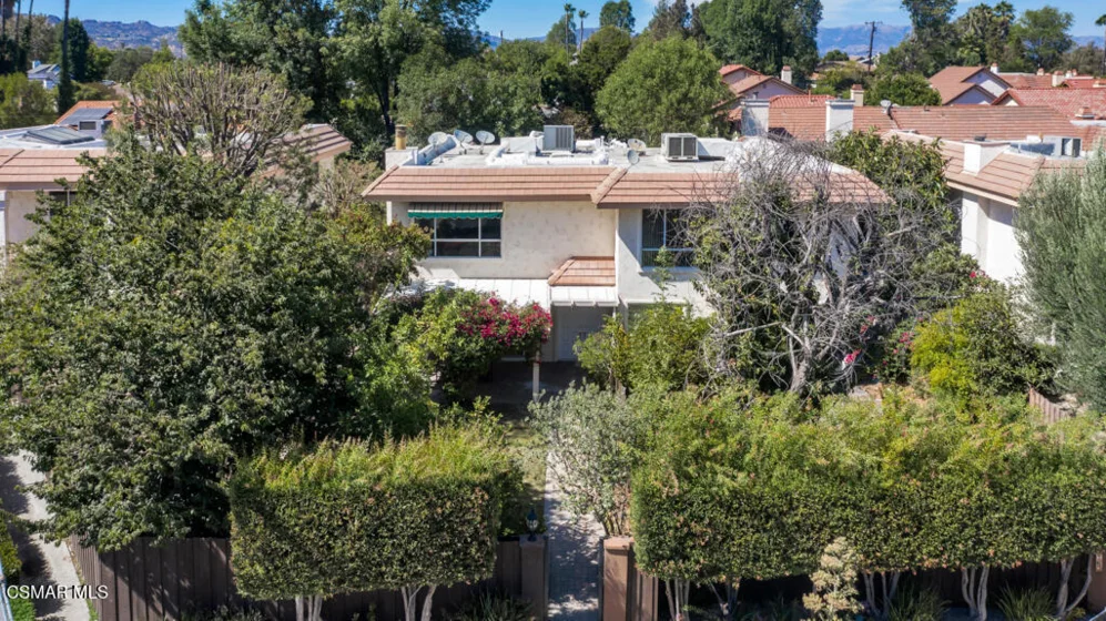23767 Burbank Boulevard photo 43