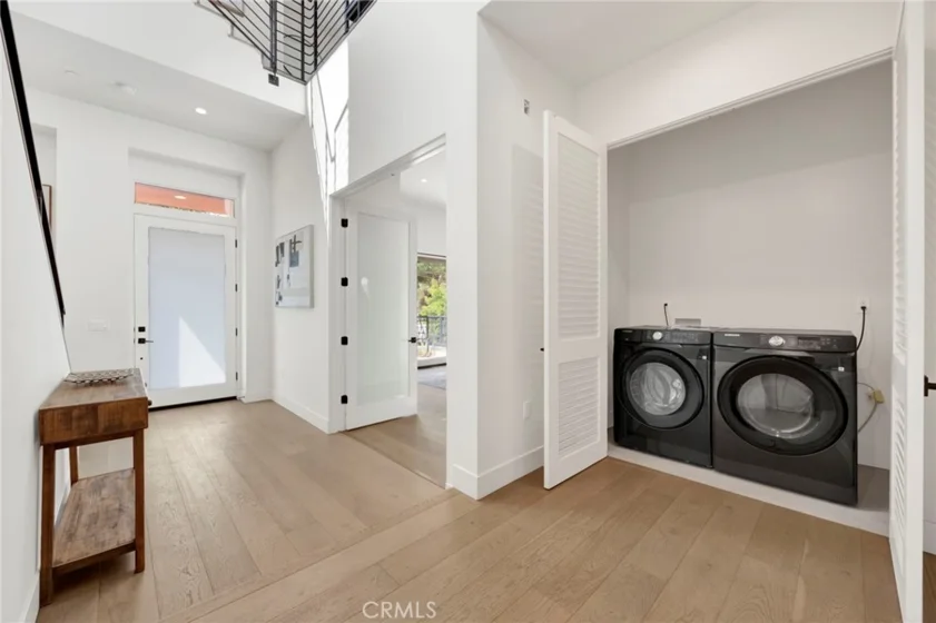 941 E California Boulevard #1 photo 7