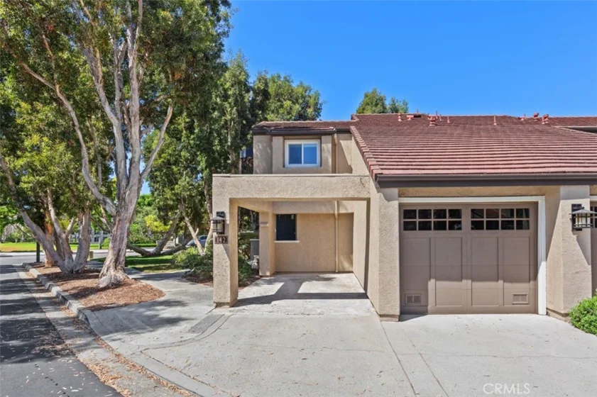 142 Stanford Court #71 photo 32