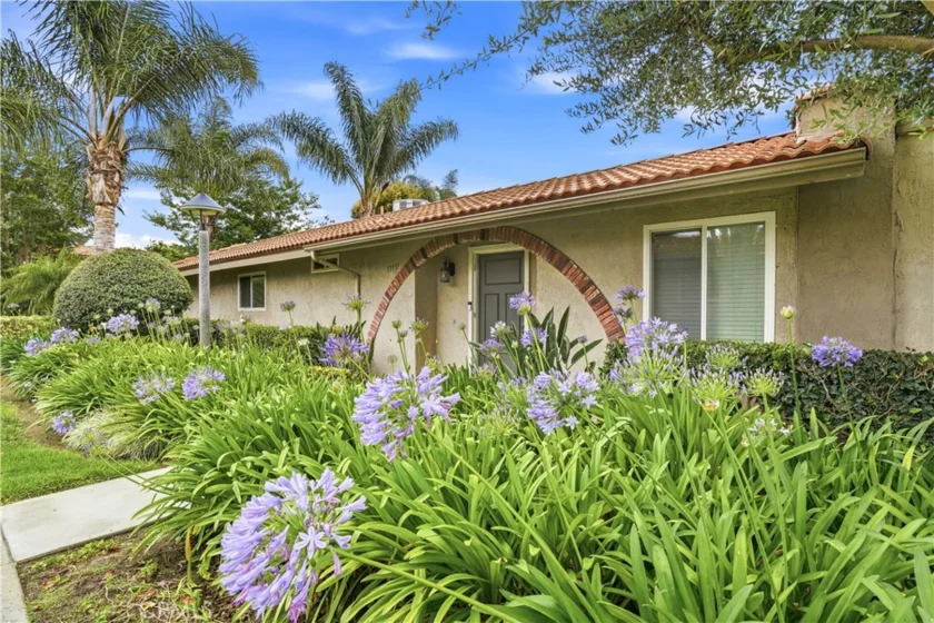 13931 La Jolla photo 1
