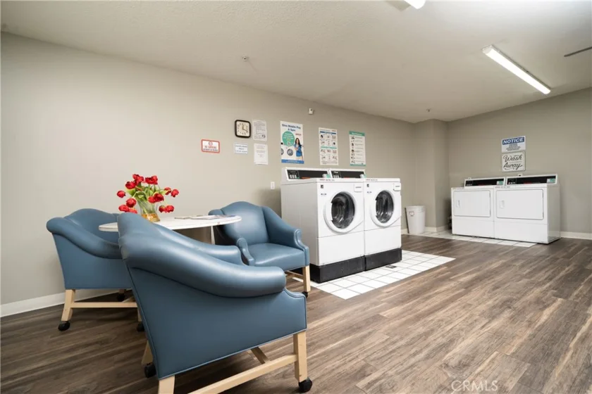 1501 N Brea Boulevard #212 photo 13