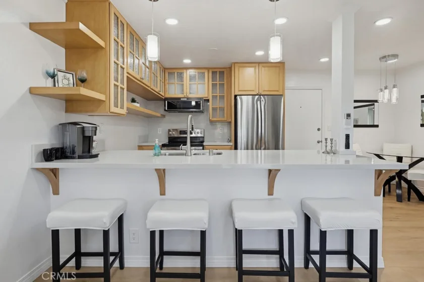 363 Newport Avenue #302 photo 10