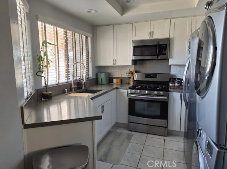 1162 Sycamore photo 34