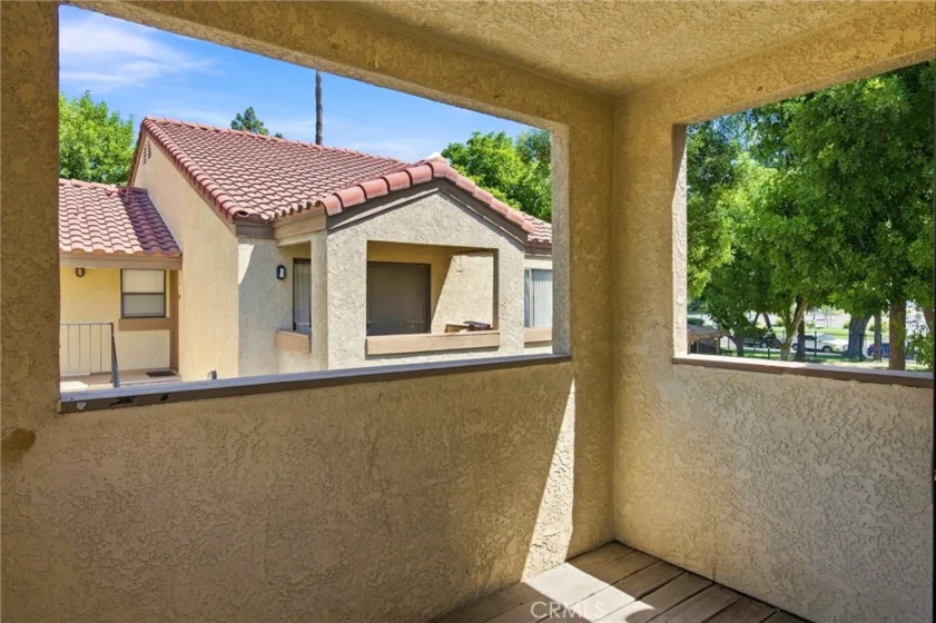 1134 W Blaine #202 photo 12