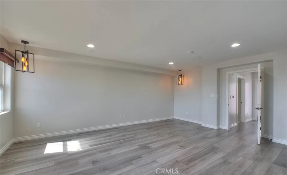 572 E San Jose Avenue #104 photo 39