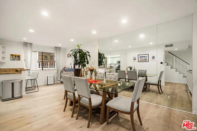 4658 Don Lorenzo Drive #E photo 34
