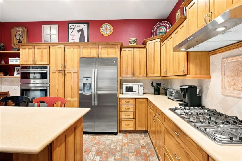 42761 Juniper photo 18