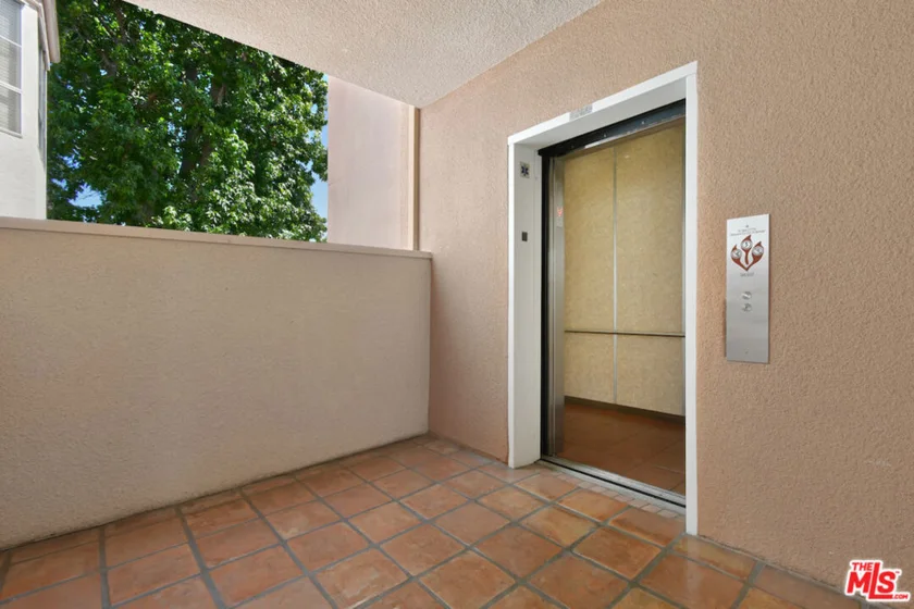 14570 Benefit Street #201 photo 55