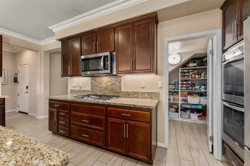 34338 Champoux Court photo 17