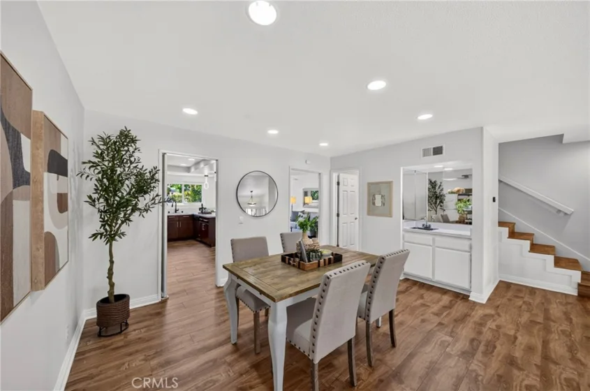 6273 Lincoln photo 14