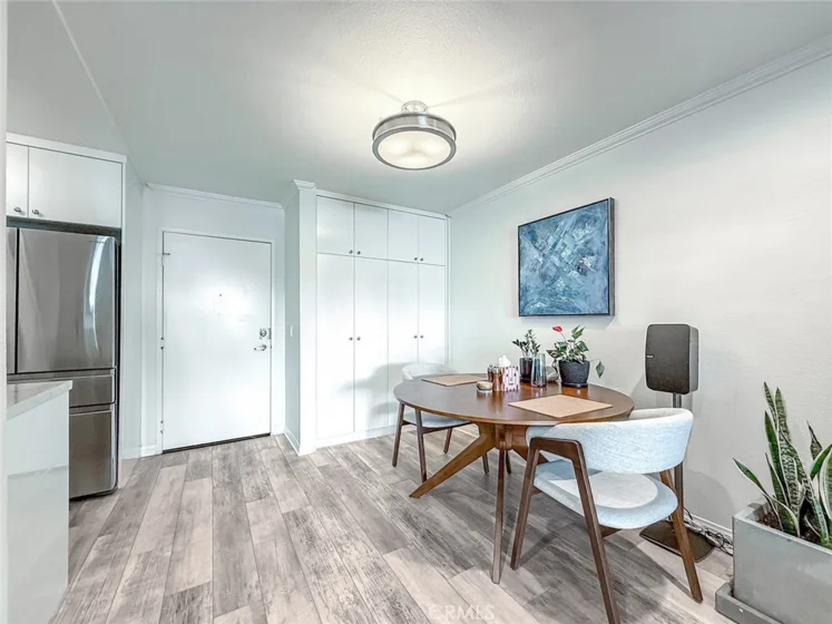 5530 Owensmouth Avenue #115 photo 6