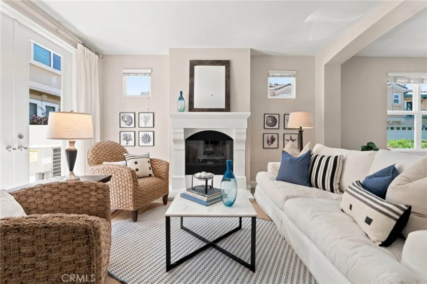 7244 Lisamarie Court photo 7