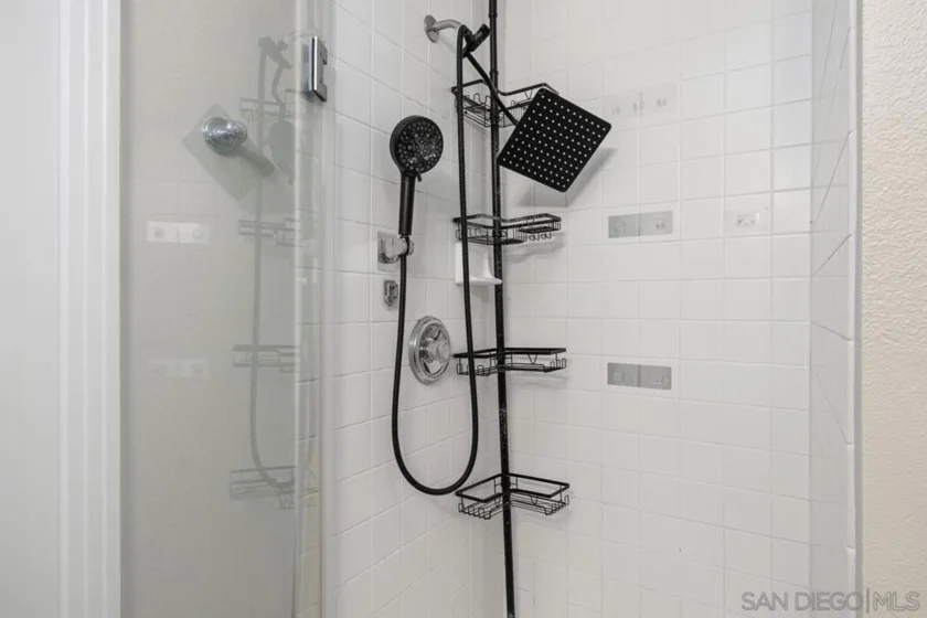 1608 India Street #403 photo 15