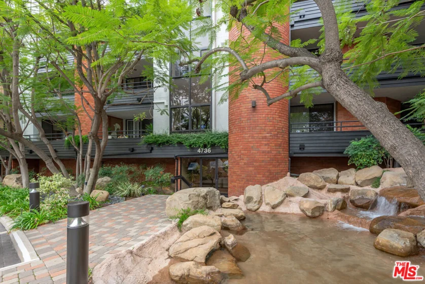 4736 Park Encino Lane #215 photo 4