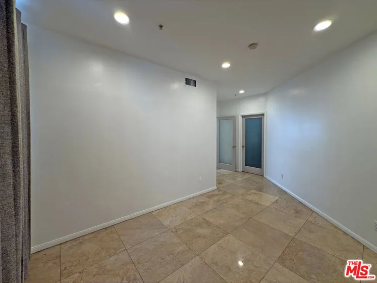 120 S Crescent Drive #102 photo 11
