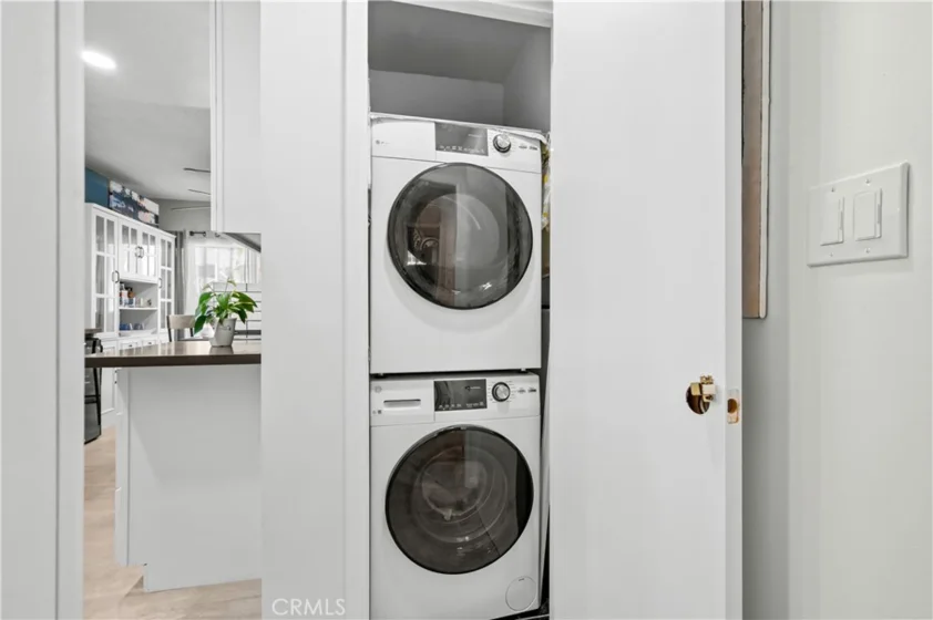 333 Junipero Avenue #1C photo 4
