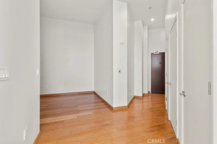 1100 Wilshire Boulevard #1812 photo 22