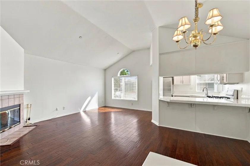 3294 W Orange photo 9