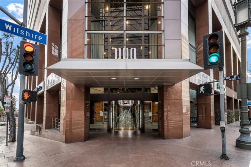 1100 Wilshire #2702 photo 22