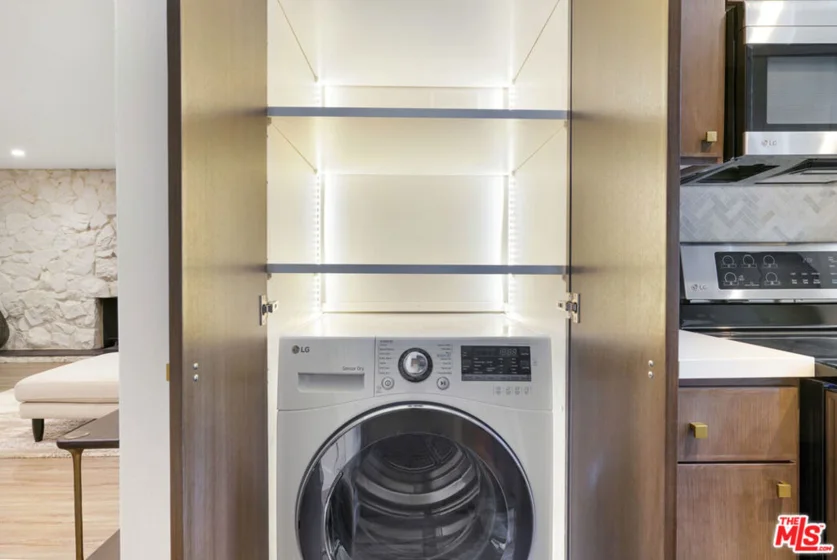 419 N Oakhurst Drive #101 photo 19