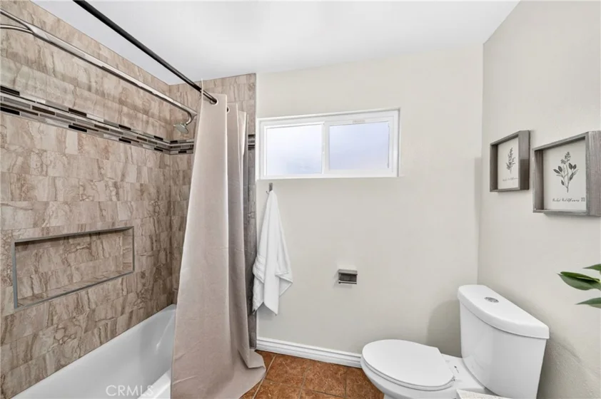 5401 Twin Lakes Drive photo 12
