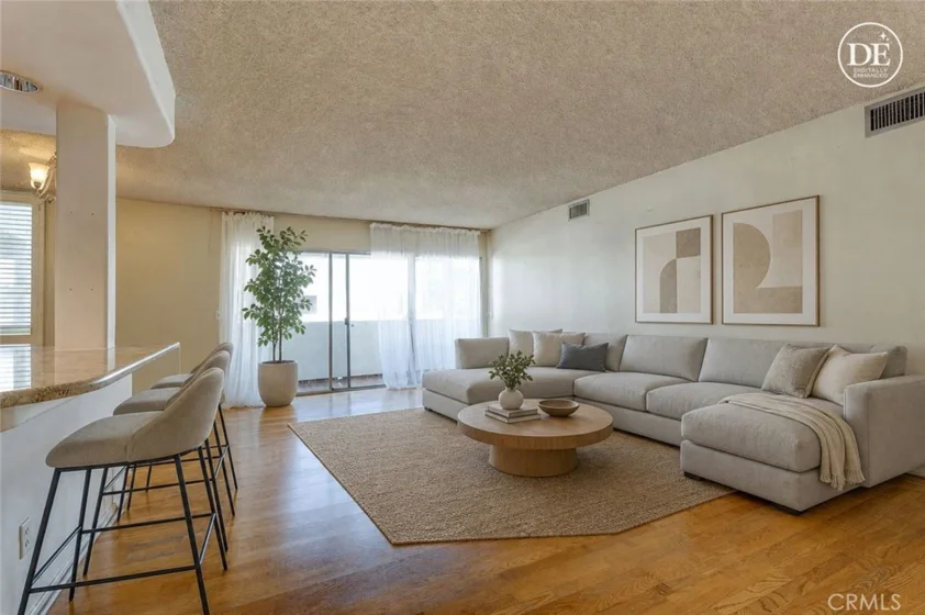 5454 Zelzah Avenue #215 photo 1