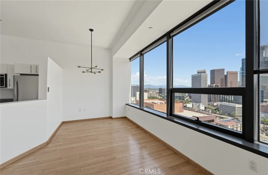 1100 Wilshire Boulevard #2207 photo 21