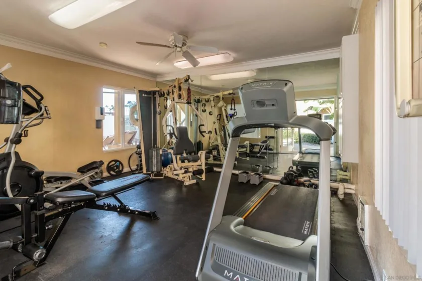 3030 Suncrest Drive #801 photo 12