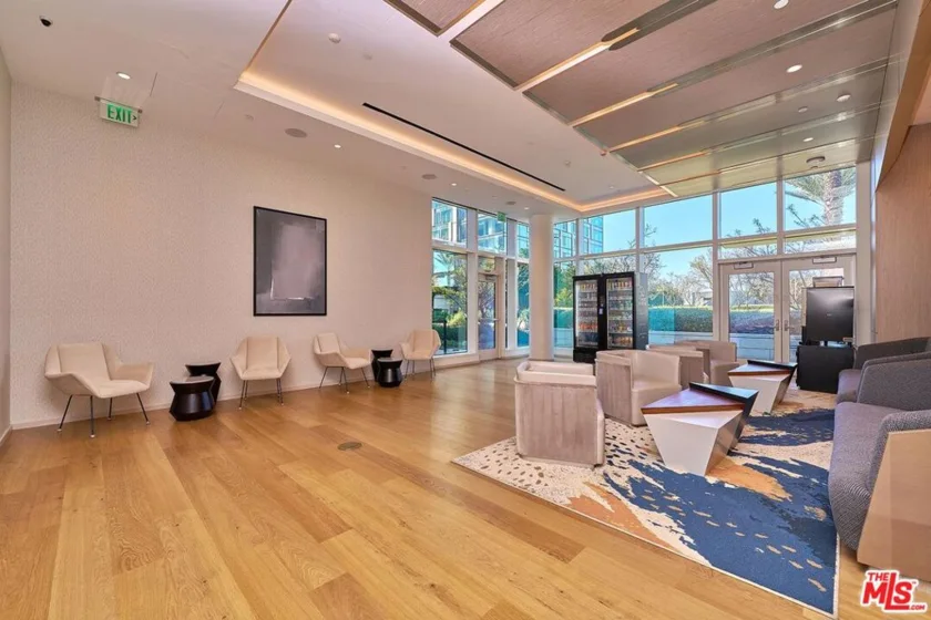 877 Francisco Street #1516 photo 51