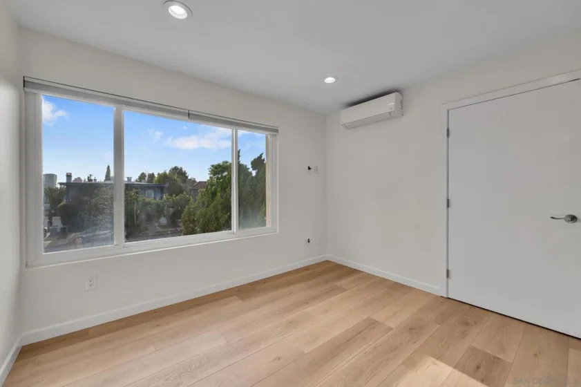 3431 Park Boulevard #202 photo 21