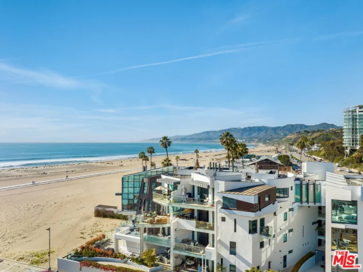 270 Palisades Beach Road #401 photo 1