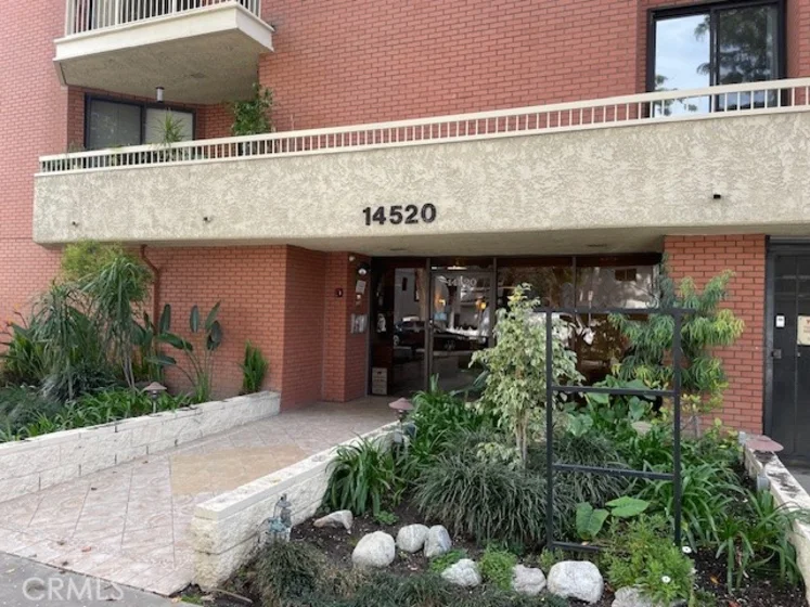 14520 Dickens Street #211 photo 1
