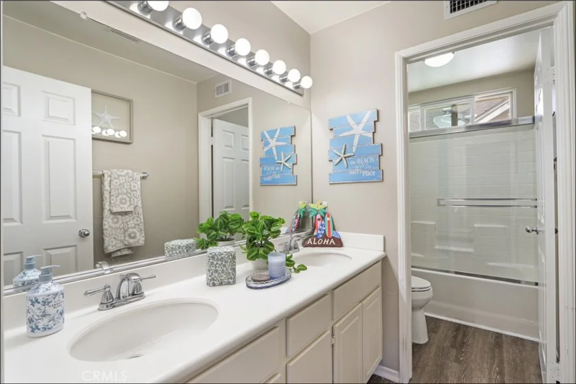 10 Bluff Cove photo 26