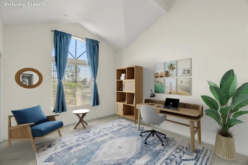 4561 Warner photo 21
