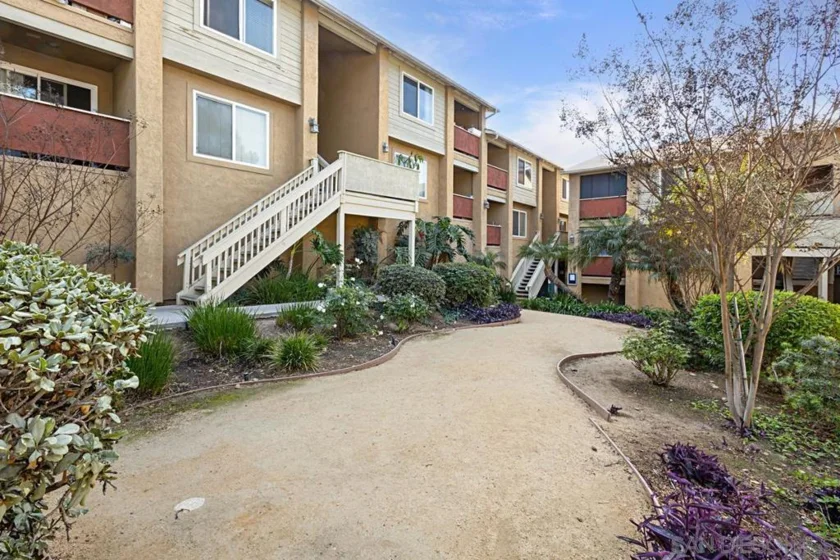 7003 Saranac Street #108 photo 1