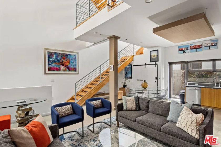 815 Hampton Drive #2 photo 19