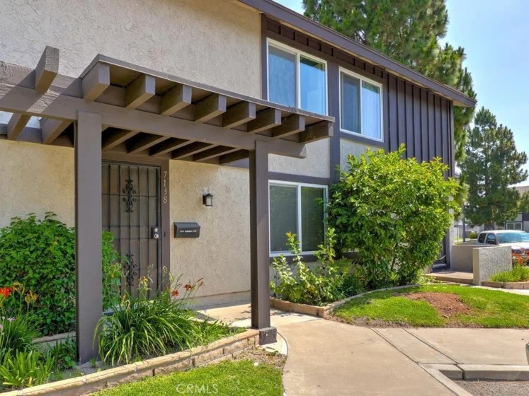 7138 Marshall Way photo 1