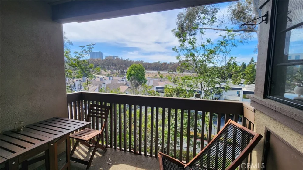 8860 Villa La Jolla Drive #215 photo 2