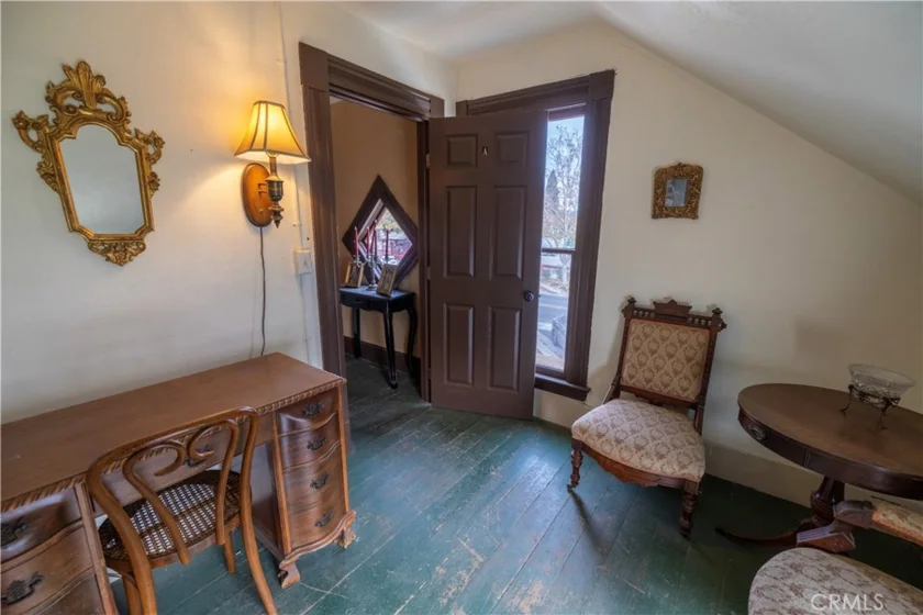24771 Washington Avenue photo 40
