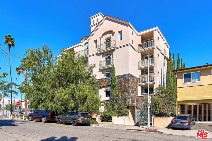3140 San Marino Street #301 photo 1