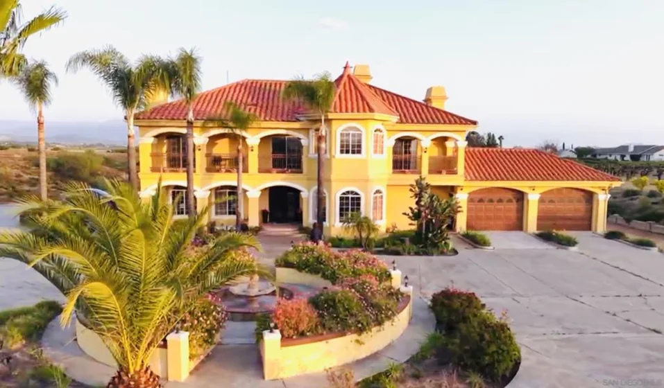 34083 Vino Way photo 3