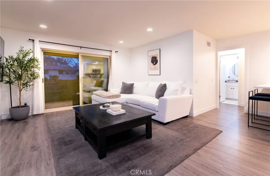25173 Oak Canyon #4 photo 5