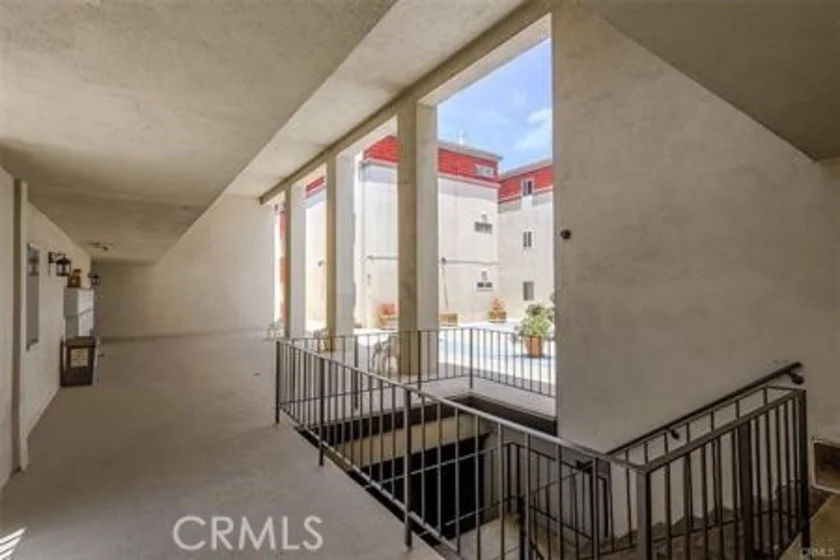 5651 Sumner #109 photo 20