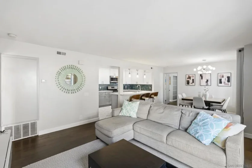 4080 Rosenda #210 photo 39